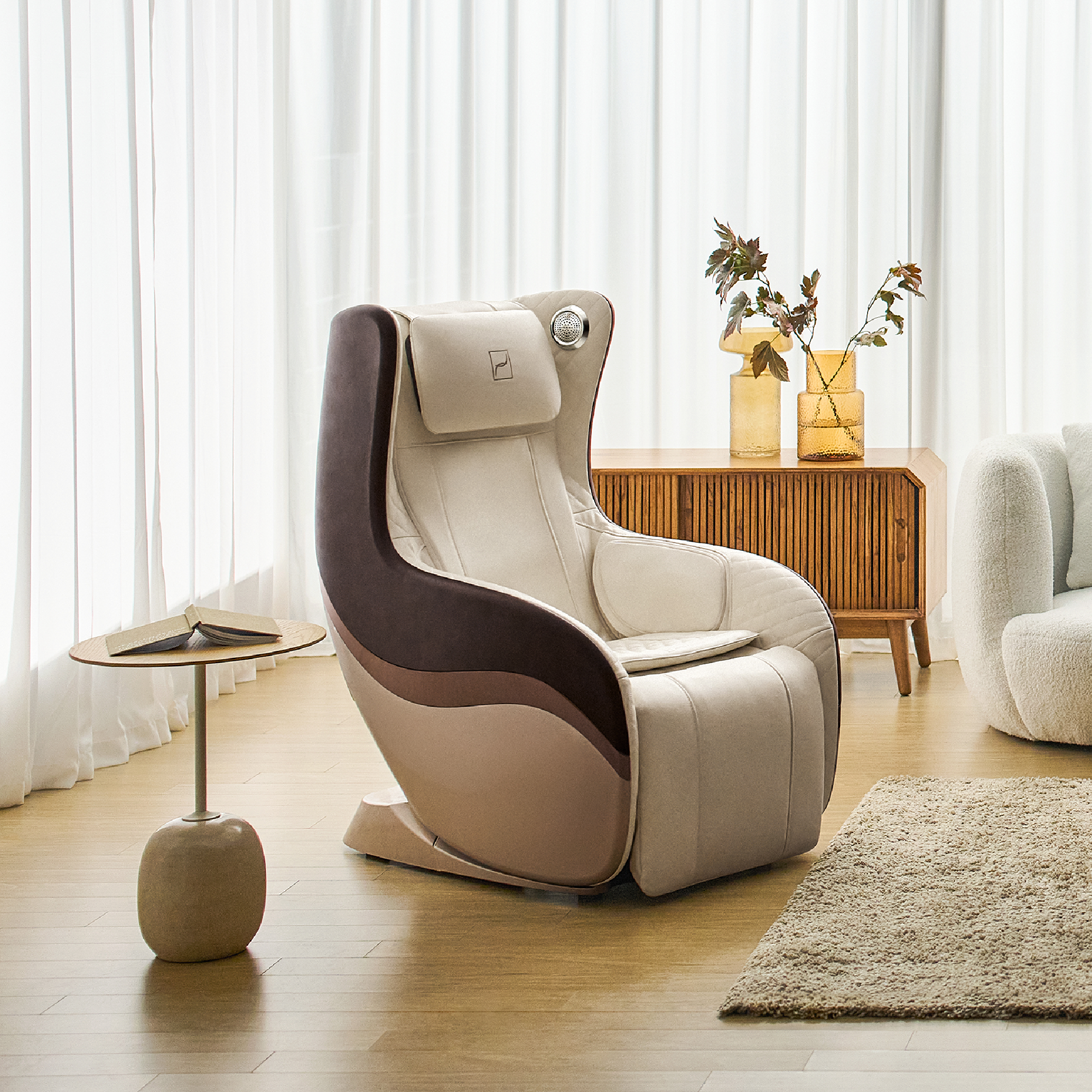 Eliza massage chairs offer deep tissue therapy, ergonomic design, and heat therapy for full-body relaxation and muscle recovery. Perfect for home use, these therapeutic chairs deliver unparalleled stress relief and comfort.